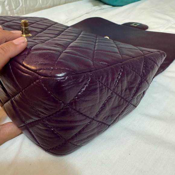 CHANEL Purple Goatskin Single Flap Jumbo GHW - Picture 14 of 16